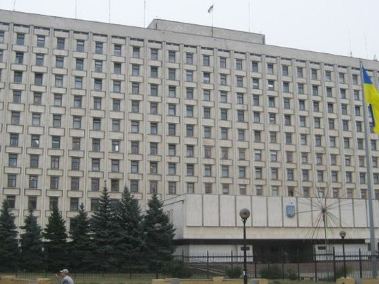ЦИК зарегистрировал народными депутатами Украины Бадаева, Поплавского и Круглова
