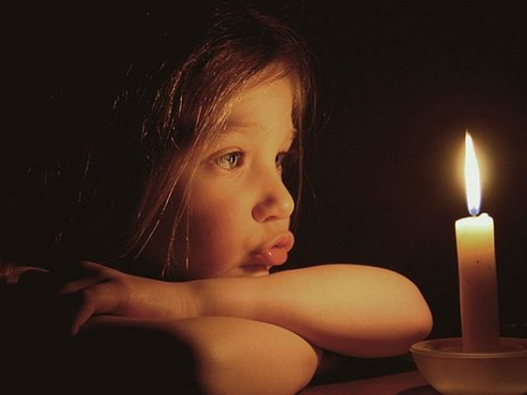 В одном из городов Николаевщины отключили свет из-за того, что госбюджет не принят