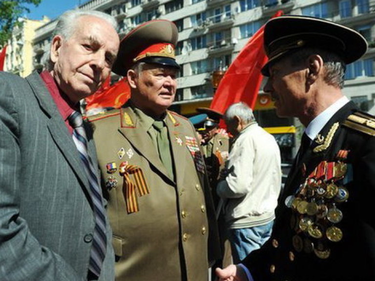 Законы о защите памятников КПУ инициировала по просьбе ветеранов &#8212; Симоненко
