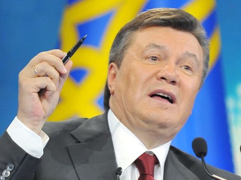 Янукович поставил подпись под госбюджетом на текущий год