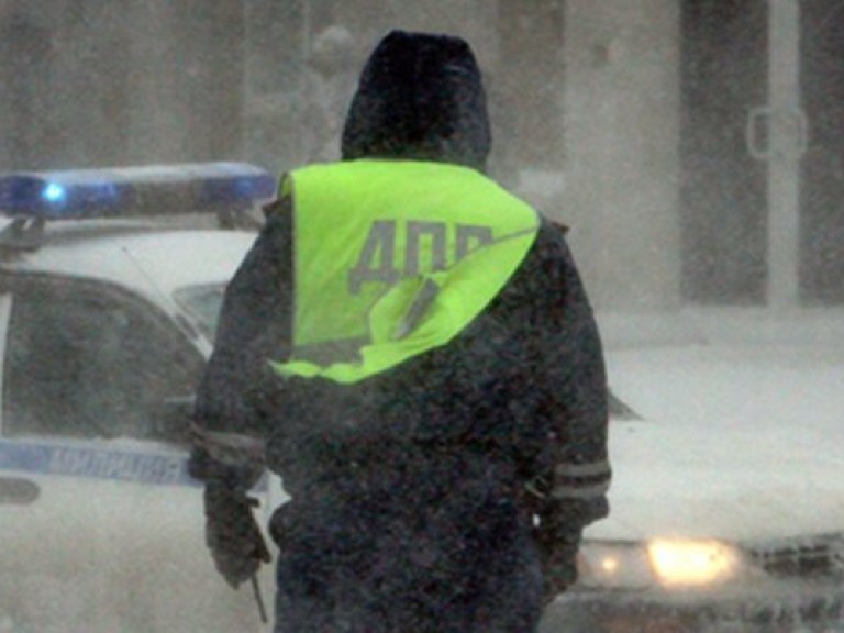 ГАИ перекрывает въезды в центр города