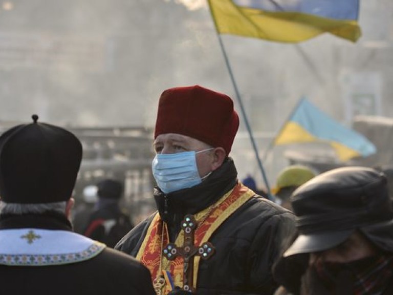 На баррикадах на Евромайдане ожидают провокации “титушек”