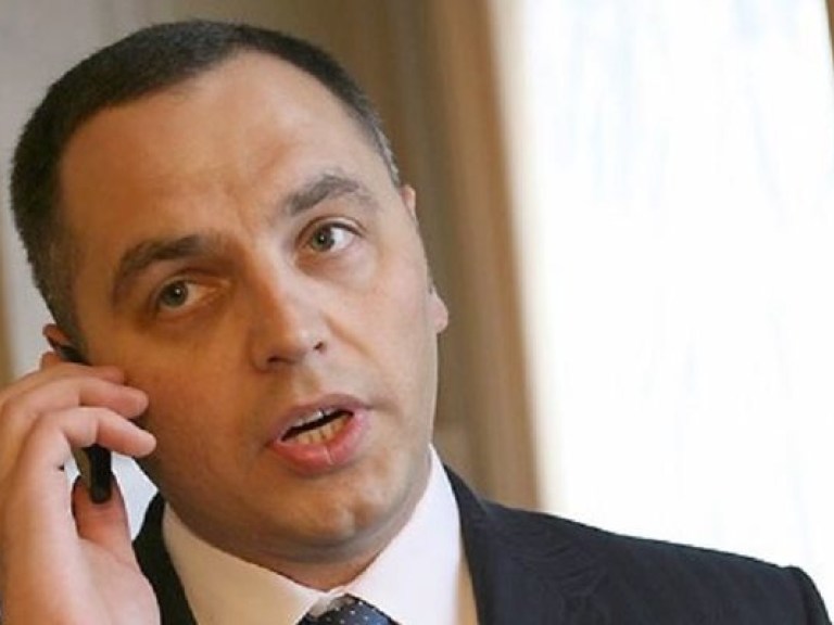 Президент уволил Акимову и Портнова с занимаемых должностей и назначил на новые