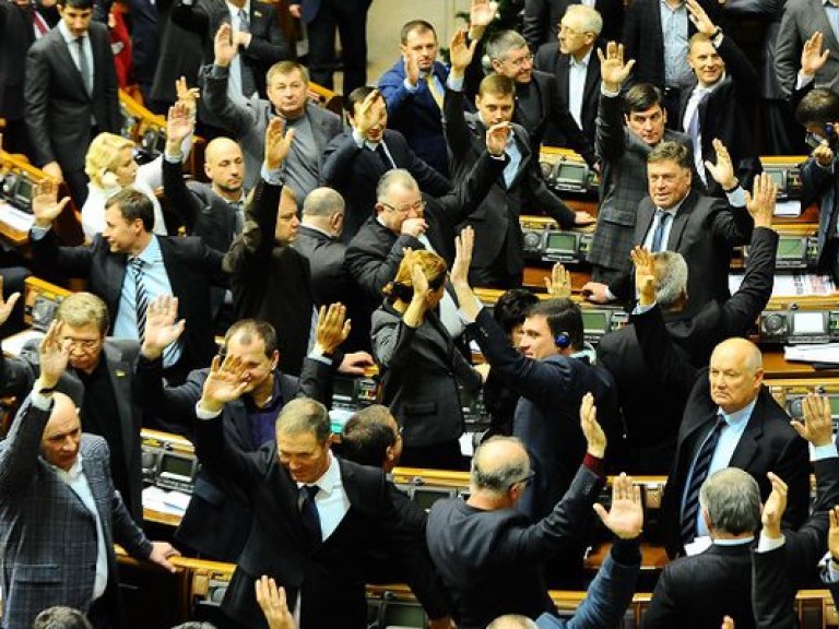 ВАСУ отказался признавать голосование в ВР 16 января противоправным