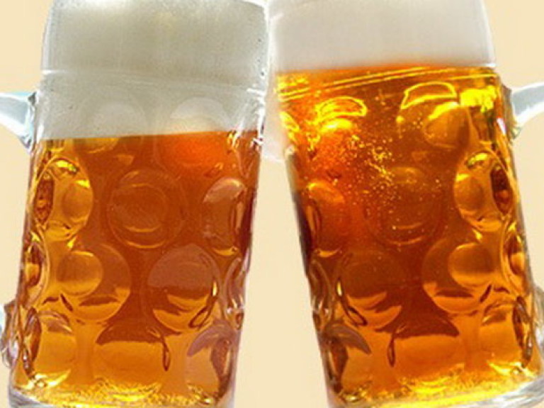 Уролог: Пиво может сделать мужчину импотентом