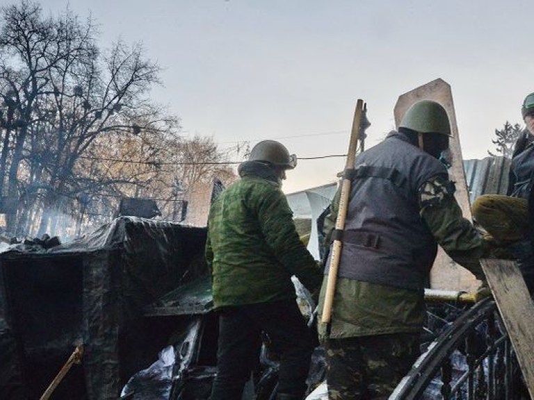 На Грушевского пока все спокойно