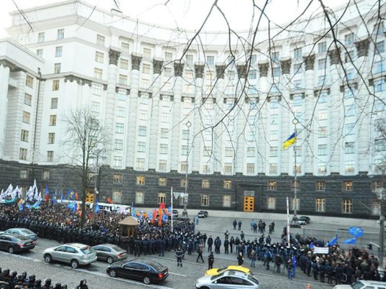 В Украине будет сформирован «технический» Кабинет министров &#8212; политолог