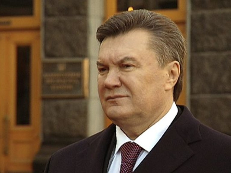 Янукович приехал в Раду, чтобы вернуть на путь истинный 52 &#171;заблудших&#187; регионала