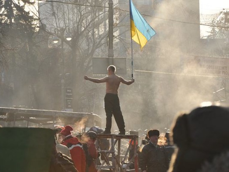 Угроза раскола страны есть, но пока украинцев объединяет нелюбовь к власти &#8212; политолог