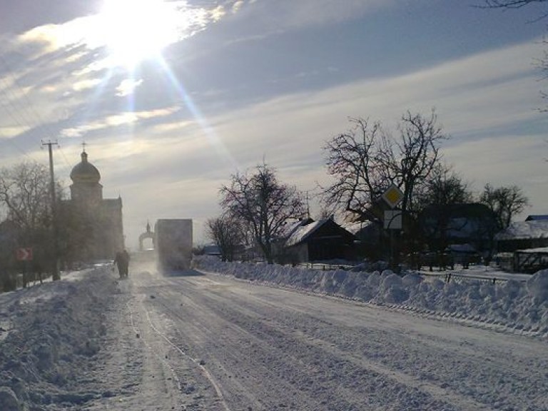 Синоптик: Над Украиной царит антициклон, дарящий солнце
