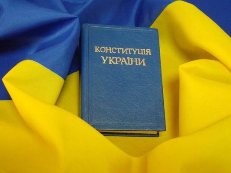 Яценюк: Конституция образца 2004 года &#8212; трагедия