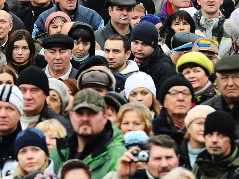 Запорожский Майдан собирает все больше активистов