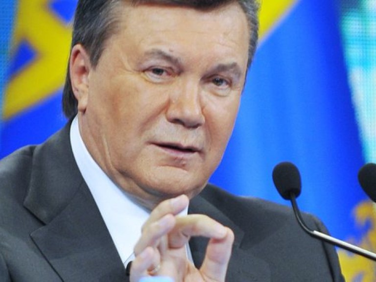 Януковичу нужно уйти, но после бойни на майдане некуда уходить &#8212; Сенченко