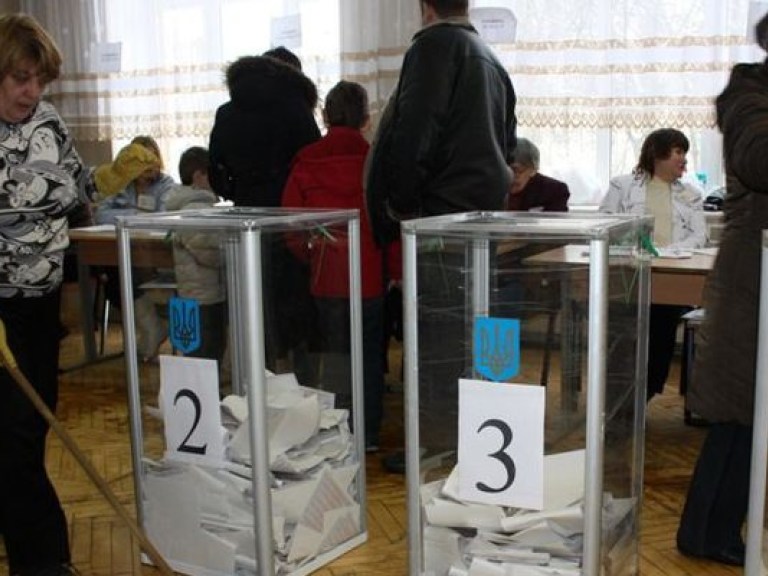 Выборы Президента Украины должны состояться не позднее 25 мая — Кличко