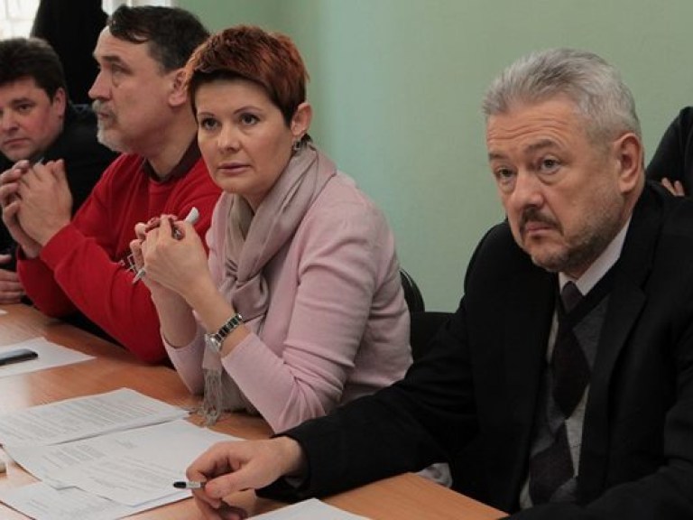 Общественный совет Киева объявил недоверие руководителям городской власти