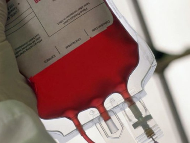 В Киеве собираются уничтожать донорскую кровь?