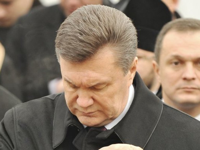 В Крыму из владения Януковича вывозят имущество