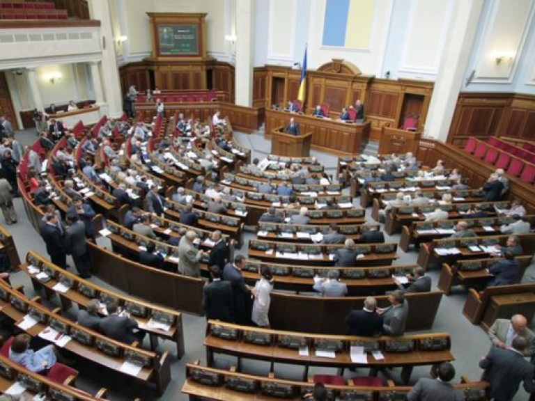 Турчинов назначил новых министров обороны и иностранных дел