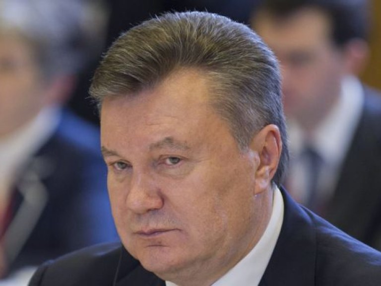 Янукович рассказал, как попал в Россию