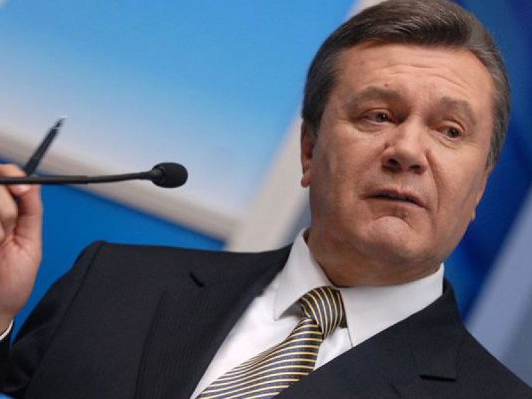 Белый дом больше не считает Януковича Президентом