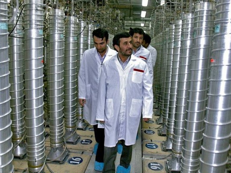 Иран полностью отказался от производства ядерного оружия – СМИ