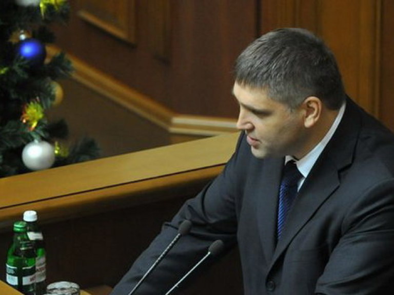 Рада должна признать власть Аксенова в Крыму &#8212; Мирошниченко
