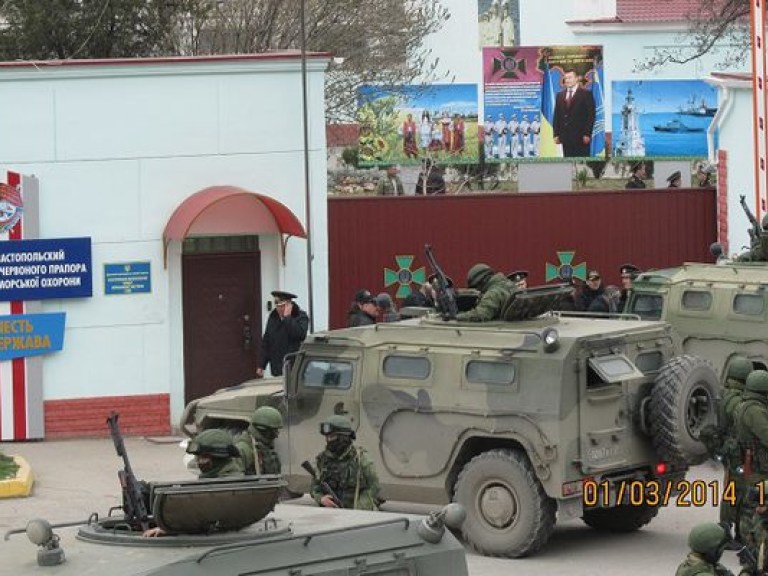 Аксенов пригрозил крымским военнослужащим уголовным преследованием, если они не подчинятся властям региона