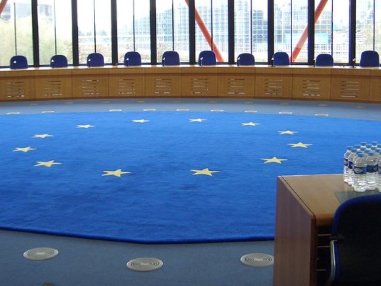 Турчинов подписал закон о реабилитации лиц в исполнение решений Европейского суда по правам человека