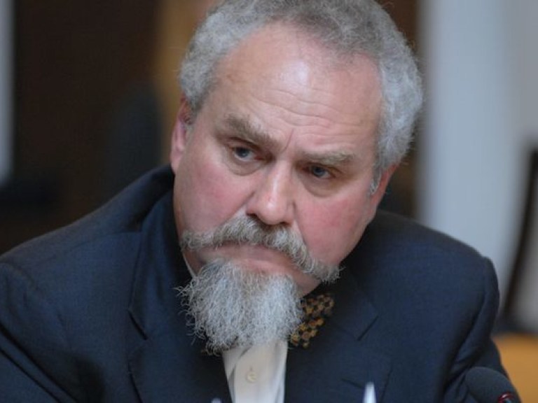 Профессора МГИМО увольняют за статью о ситуации в Крыму