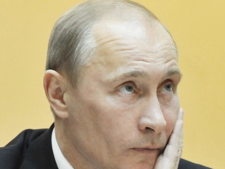 Путин вряд ли помогает Тимошенко &#8212; политолог