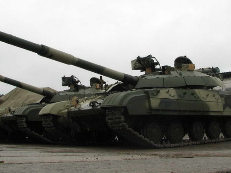 Рядовые украинцы могут начать сбор денег на закупку нового вооружения для армии