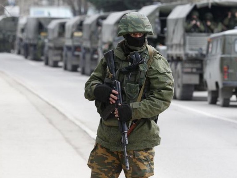 В Черноморском российские военные захватили ракетную часть и разоружили личный состав