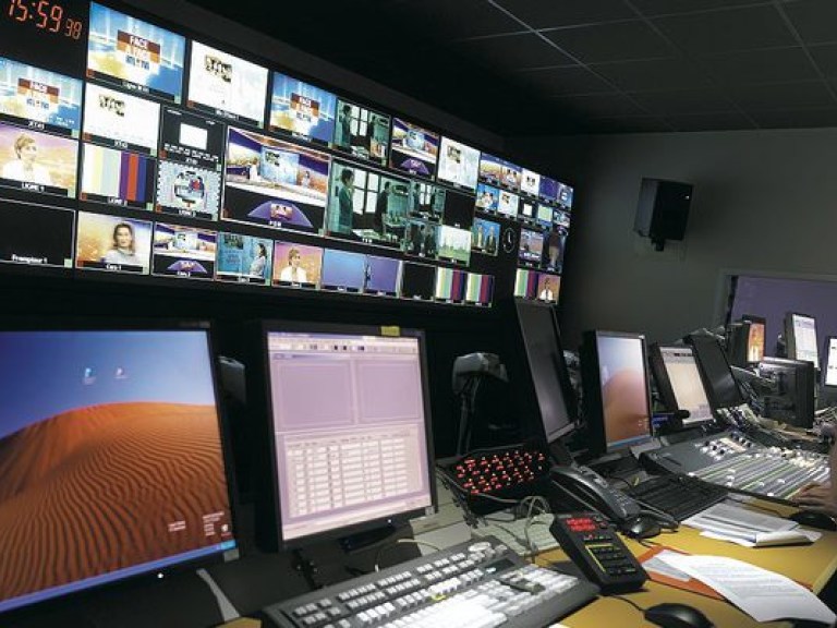В Институте медиа-права отказались комментировать отключение российских телеканалов