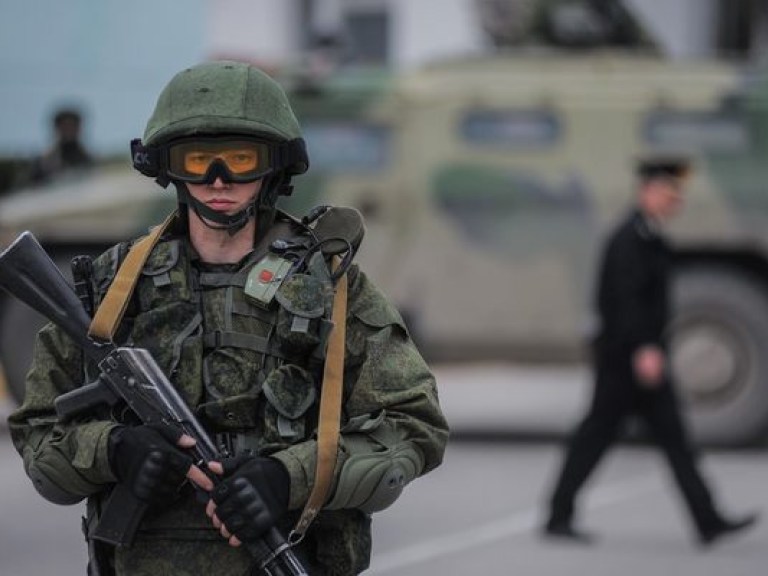 ЕС требует от России до выходных вывести войска из Крыма