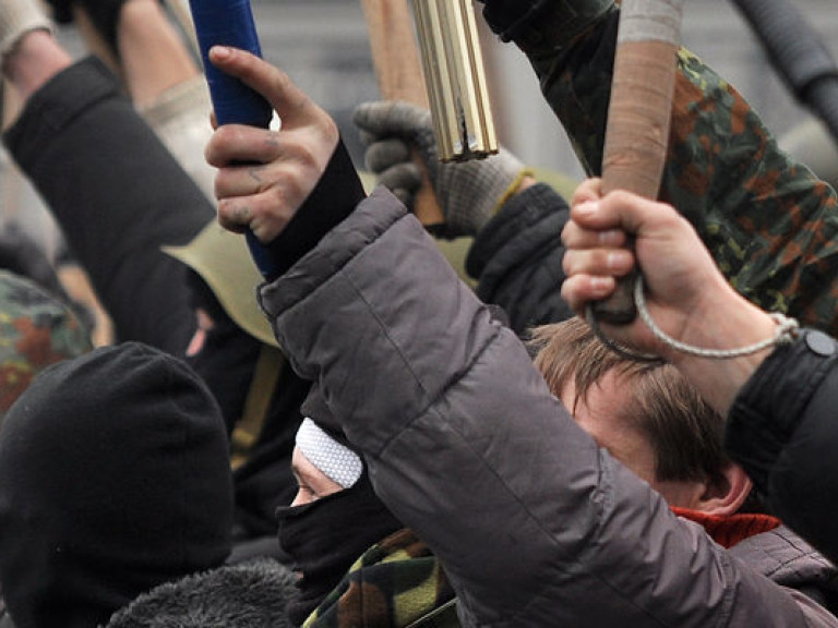 В Харькове пророссийские активисты разгромили офис «Правого сектора»
