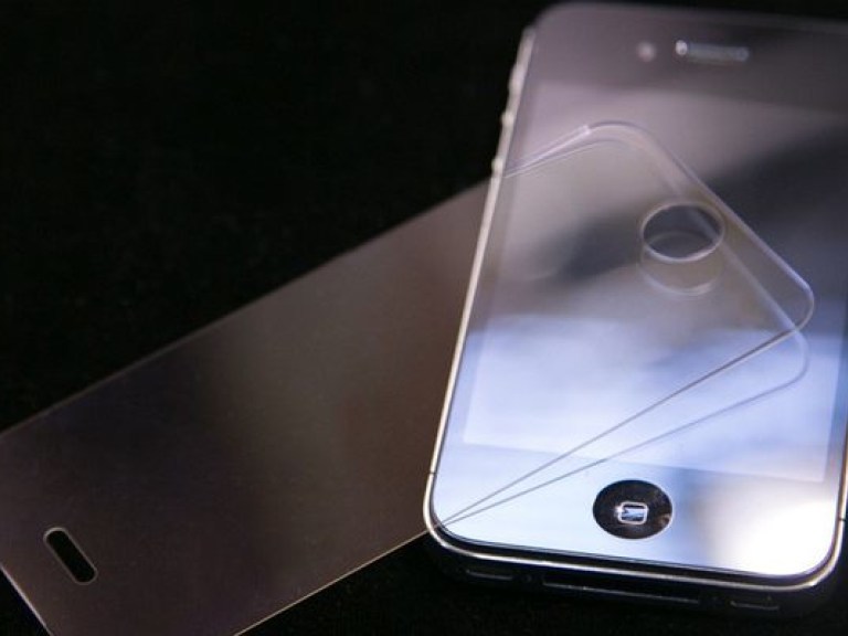 Apple планирует оснастить новый iPhone сапфировым стеклом