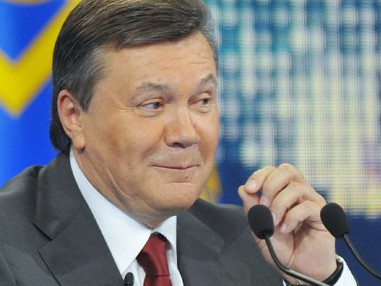 Янукович просит исключить его из Партии регионов
