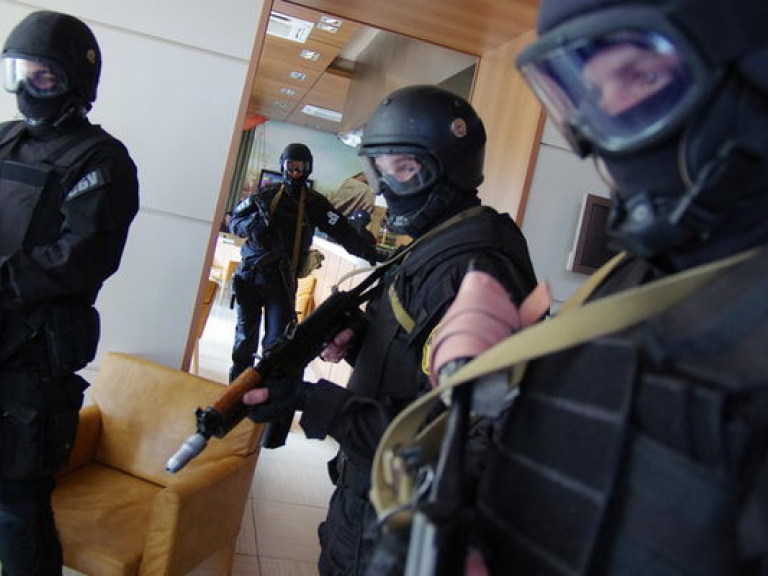 В Киеве СБУ задержала группу провокаторов во главе с агентом ФСБ