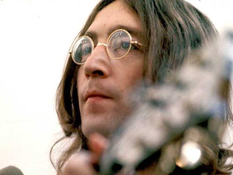 Гневное письмо Джона Леннона продано с молотка за огромные деньги