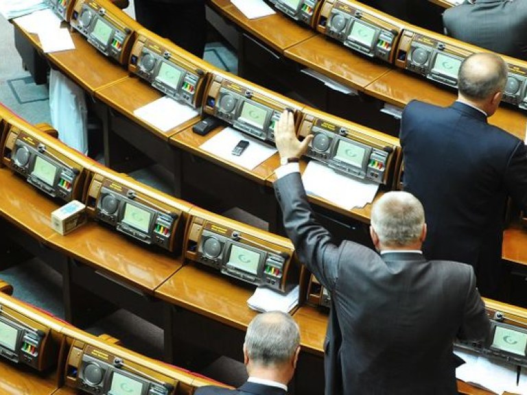 Депутаты не захотели назначать Полторака на должность командующего Национальной гвардии Украины