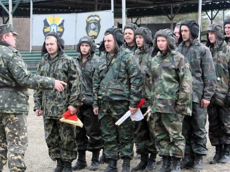 Эксперт: Украинскую армию можно перевооружить за пять-семь лет
