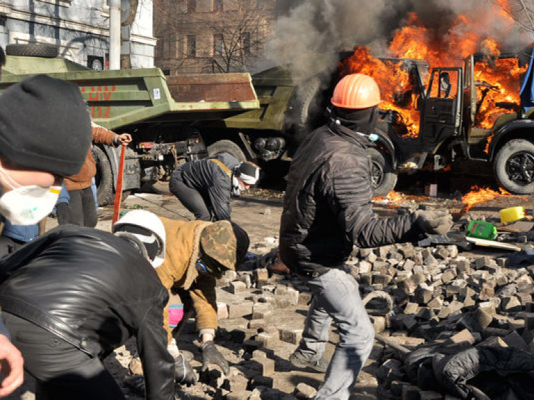Активисты Майдана разыскивают 141 человека