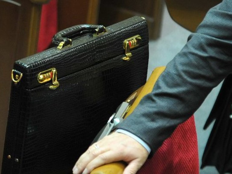 Депутаты не захотели рассматривать законопроект относительно ужесточения ответственности за посягательство на территориальную целостность Украины