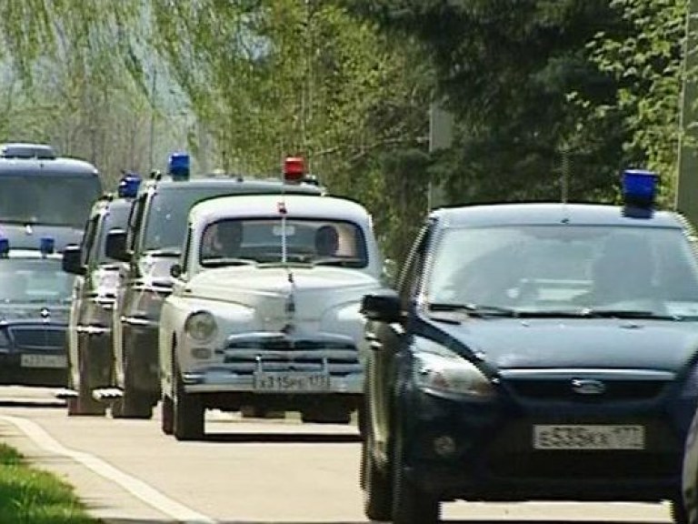 Автомобильные прихоти Захарченко удовлетворяла еще одна компания «семьи» под покровительством Арбузова