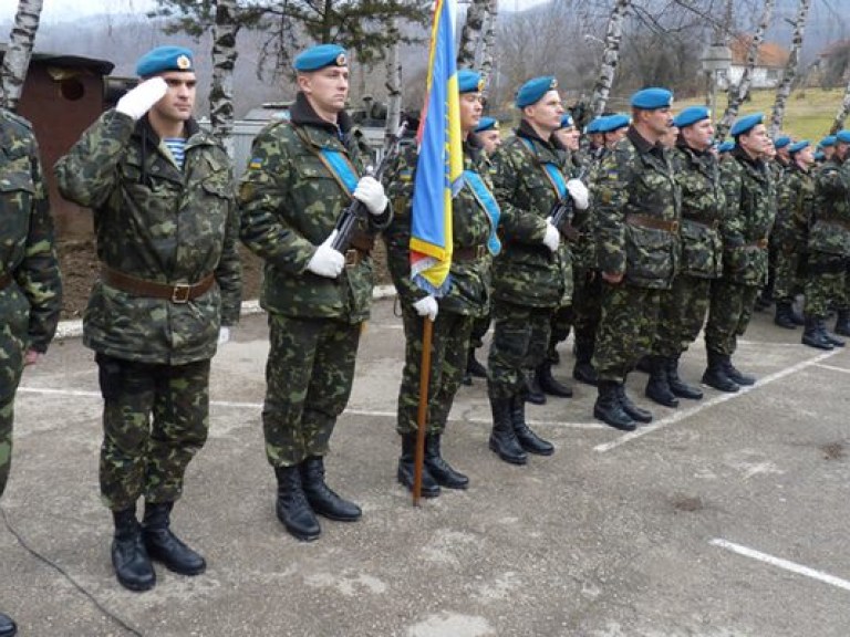 Арсений Яценюк: помогите модернизировать армию