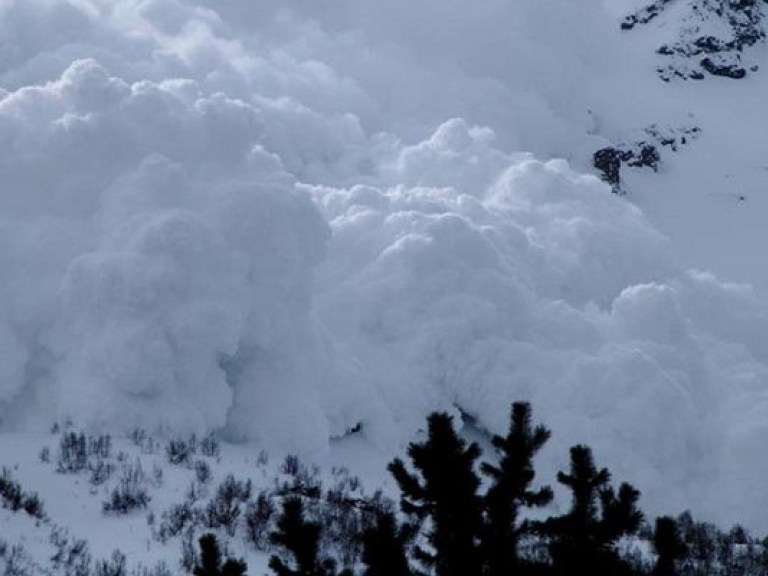 В Карпатах ожидаются снежные лавины