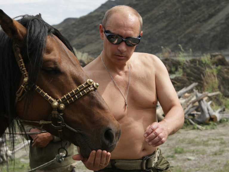 Владимир Путин заполнил декларацию о доходах