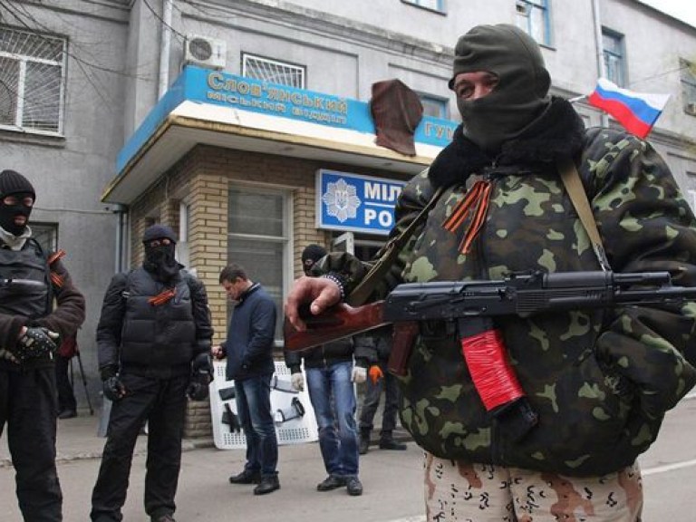 В результате антитеррористической операции в Славянске есть жертвы с обеих сторон &#8212; Аваков