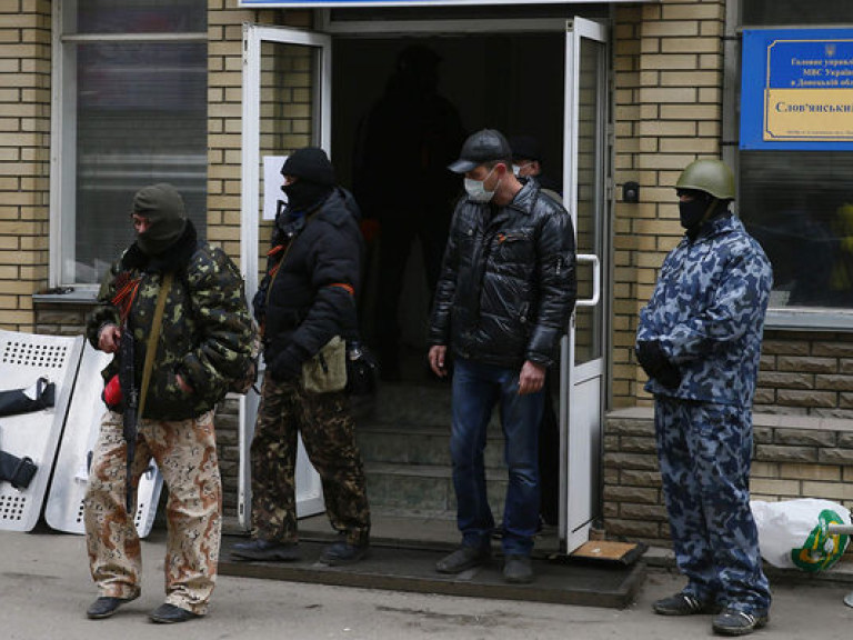 В больницы Славянска госпитализированы семь человек с огнестрельными ранениями