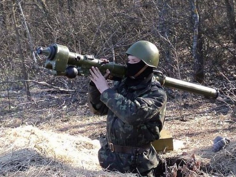 Под Славянском был обстрелян лагерь украинских спецназовцев (ВИДЕО)